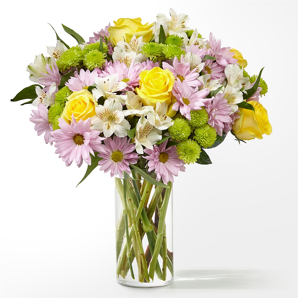 Sweet Spring Delight Bouquet – Fleuriste Thalia, Varennes PQ