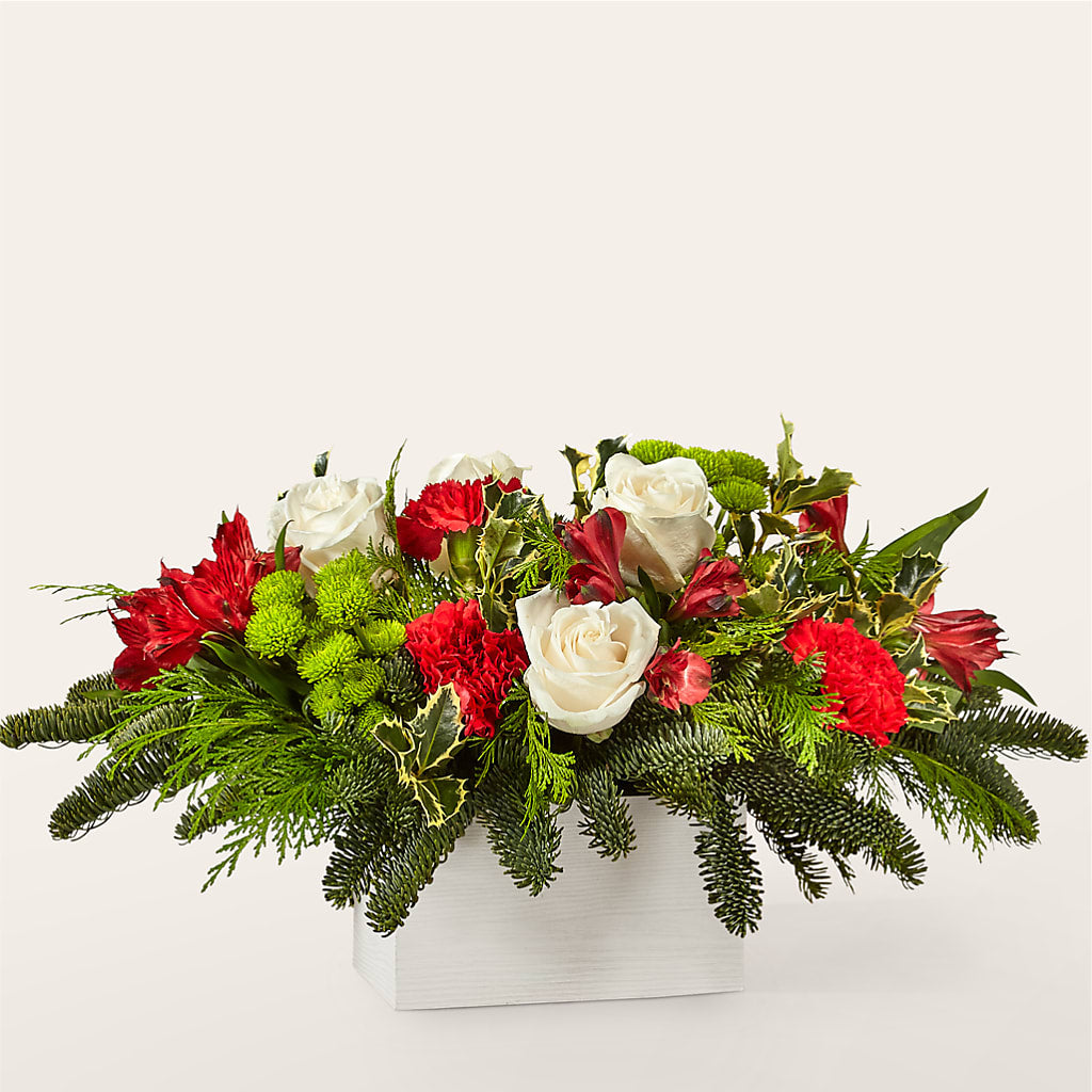 Snow What Fun Bouquet – Fleuriste Thalia, Varennes PQ