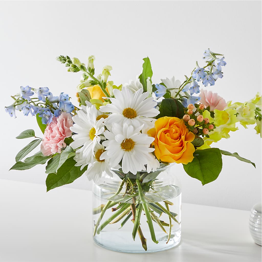 Sun Salutation Bouquet – Fleuriste Thalia, Varennes PQ