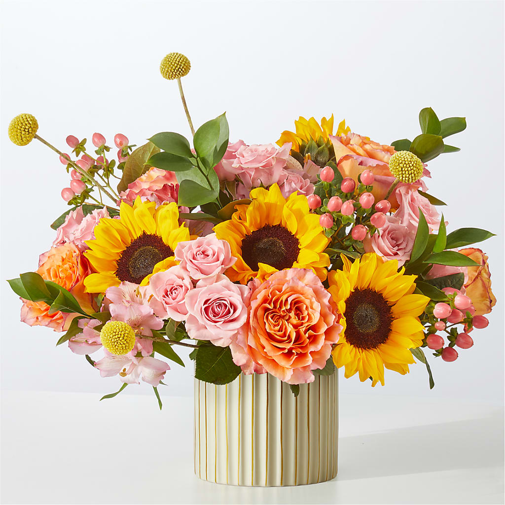 Sun's Out Bouquet – Fleuriste Thalia, Varennes PQ