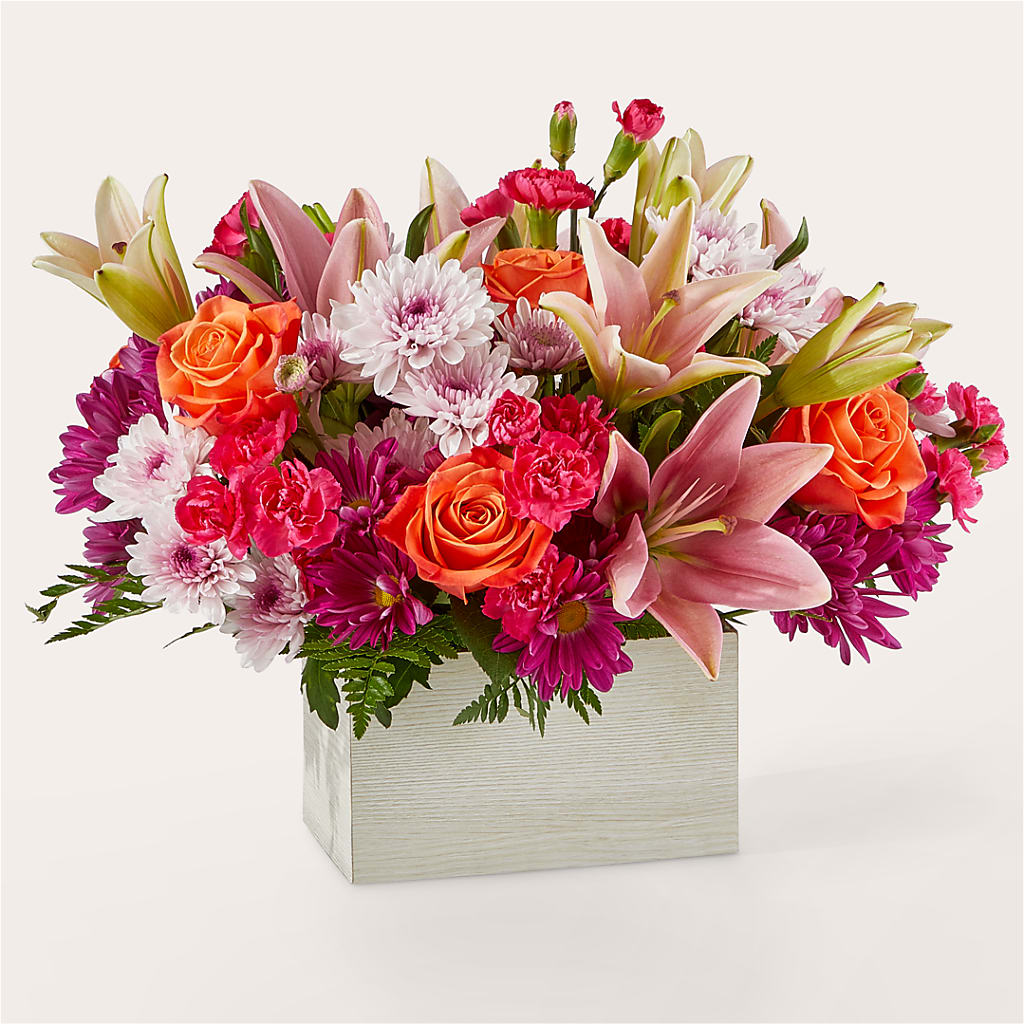 Light of My Life Box Bouquet – Fleuriste Thalia, Varennes PQ
