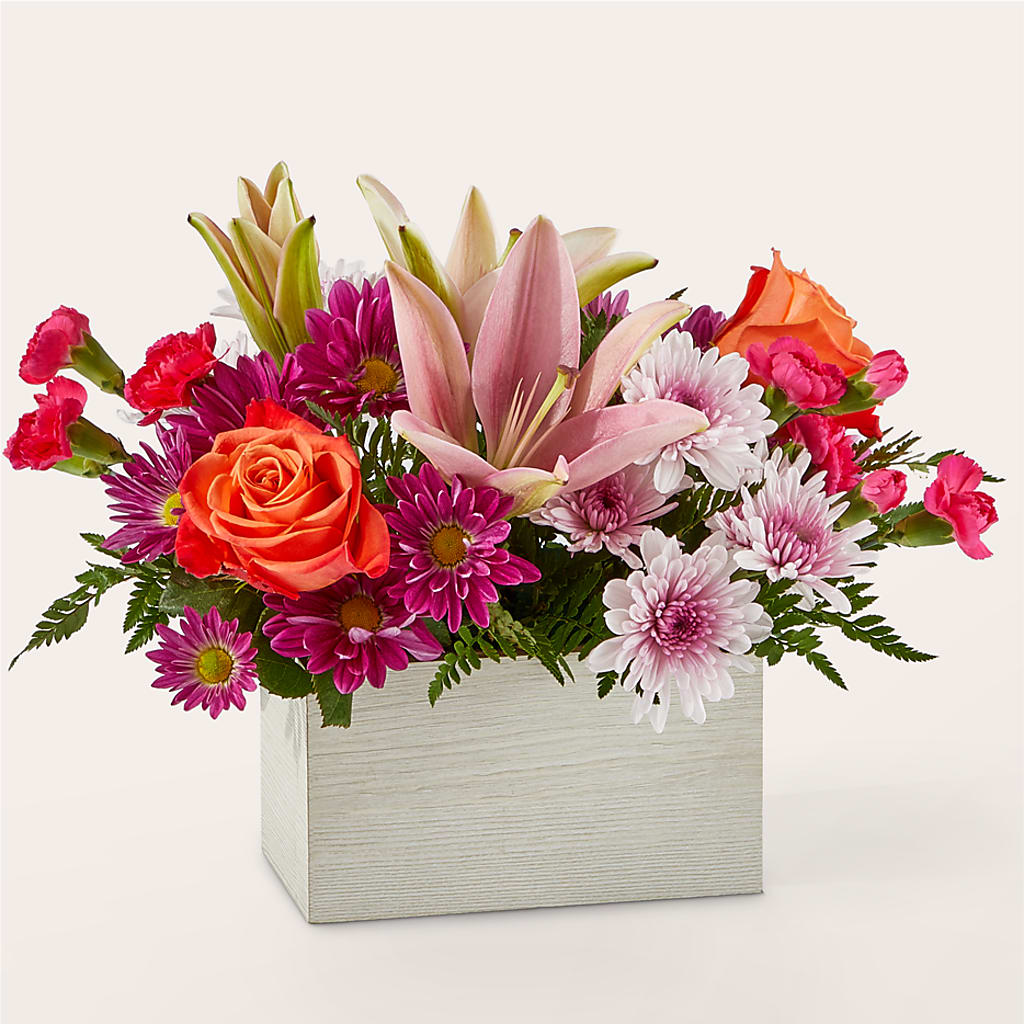Light of My Life Box Bouquet – Fleuriste Thalia, Varennes PQ