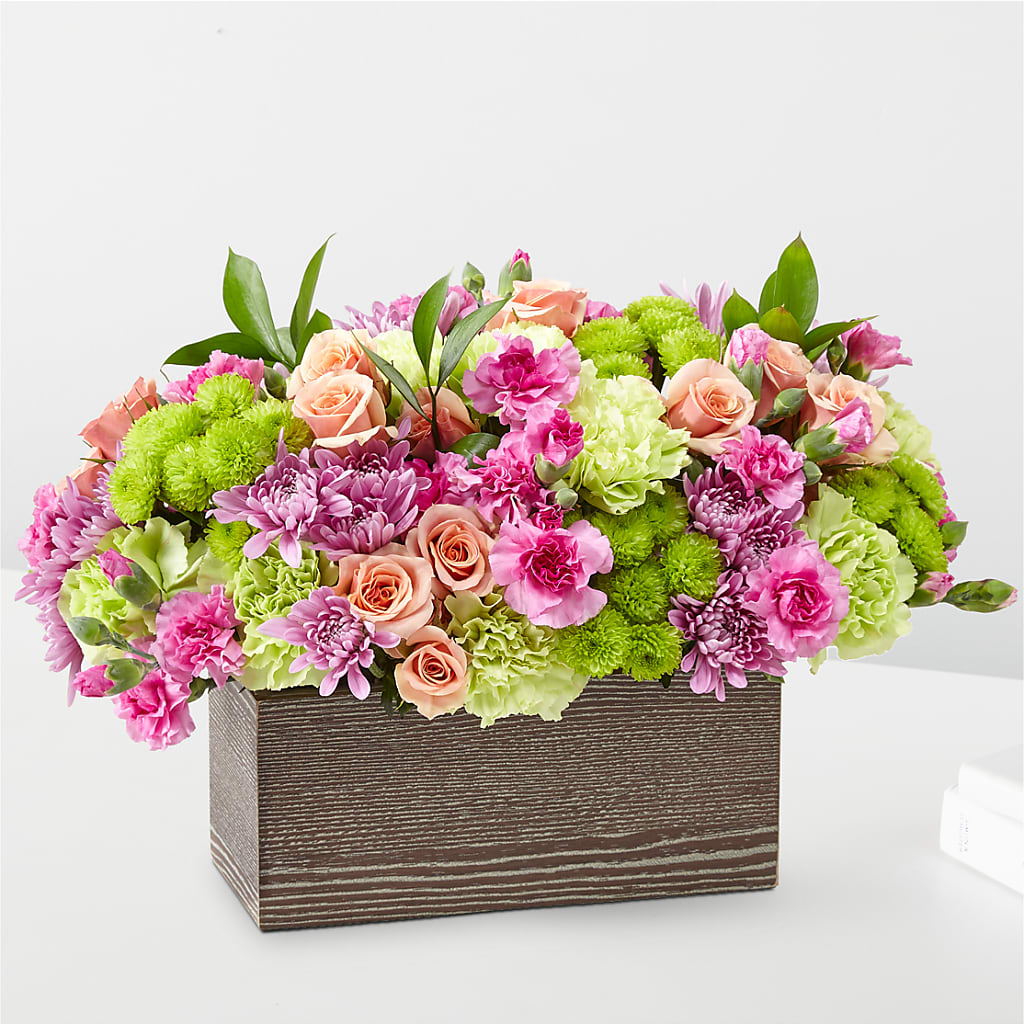 Simple Charm Bouquet – Fleuriste Thalia, Varennes PQ