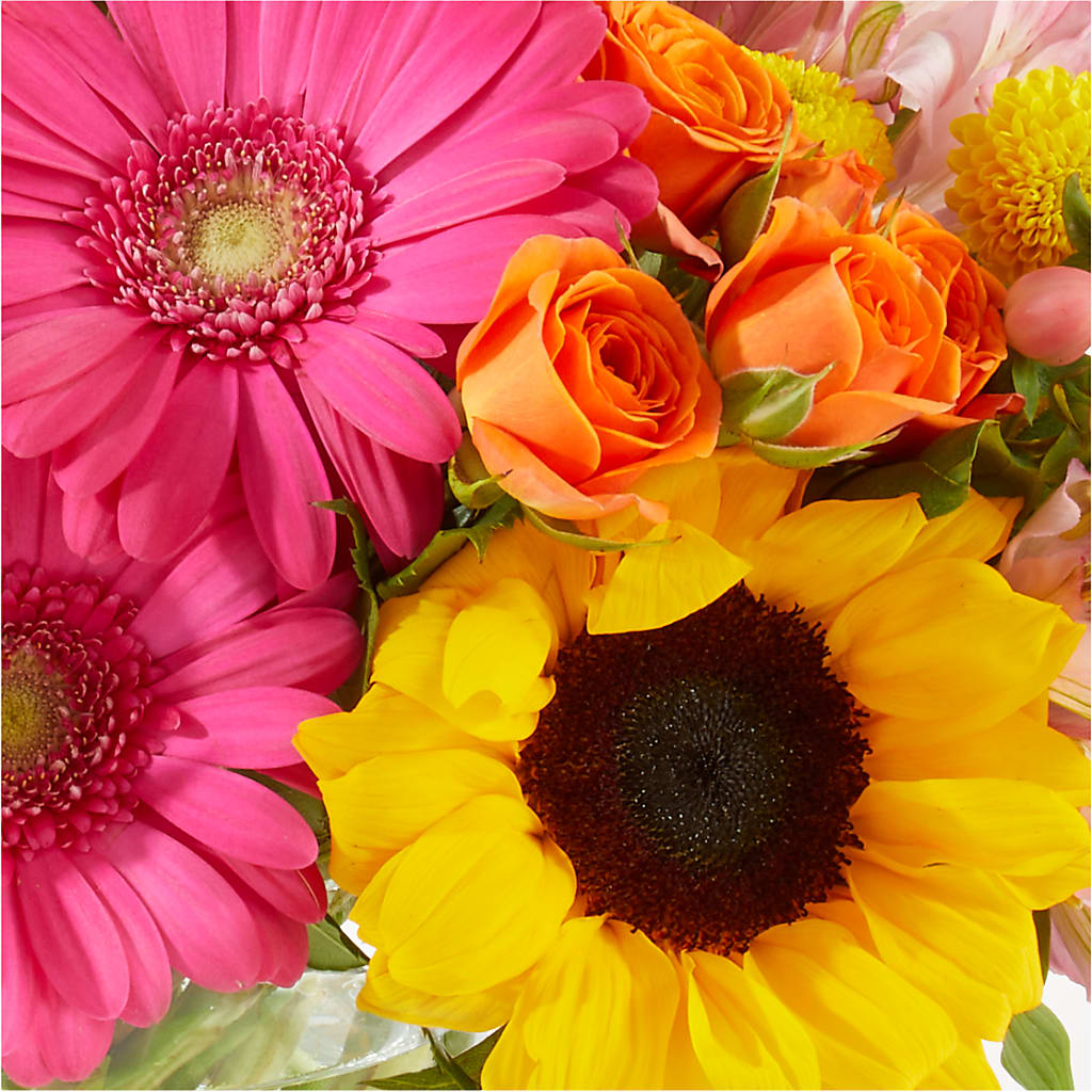 Florist Original Mixed Bouquet – Fleuriste Thalia, Varennes PQ