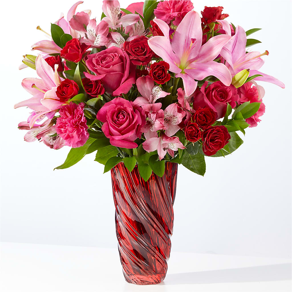 In Love Bouquet with Luxe Swirl Vase – Fleuriste Thalia, Varennes PQ