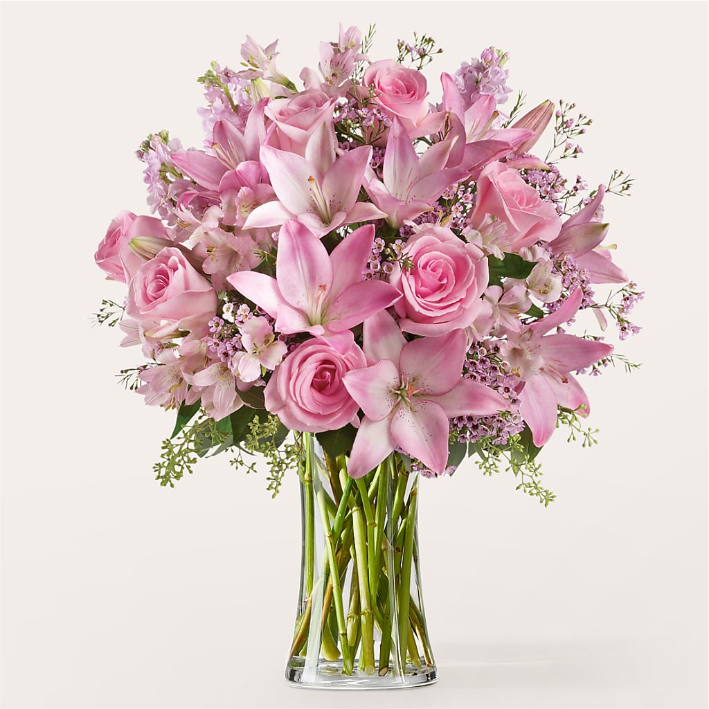 Gentle Gesture Bouquet – Fleuriste Thalia, Varennes PQ