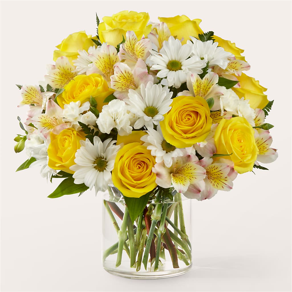 Gleeful Bouquet – Fleuriste Thalia, Varennes PQ