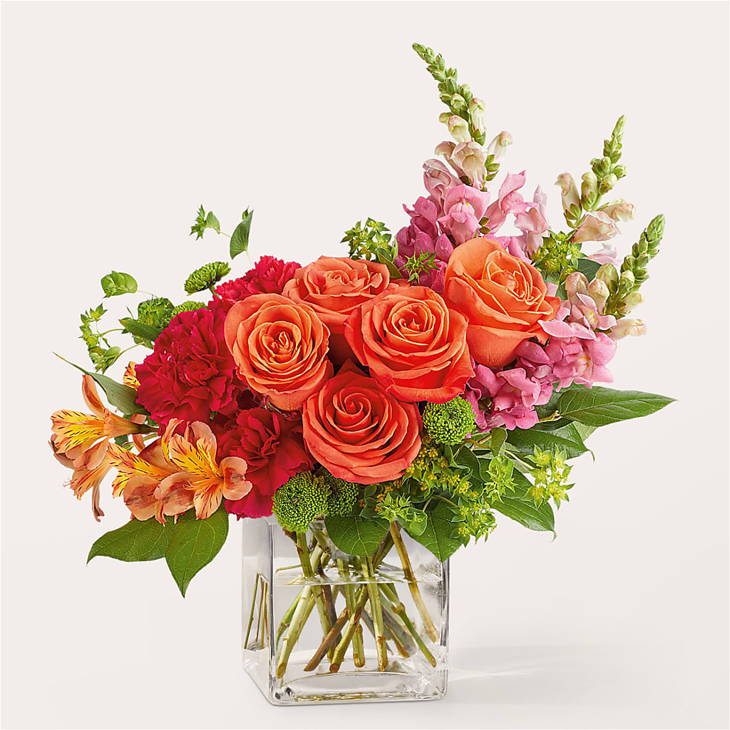 Cosmopolitan Bouquet – Fleuriste Thalia, Varennes PQ