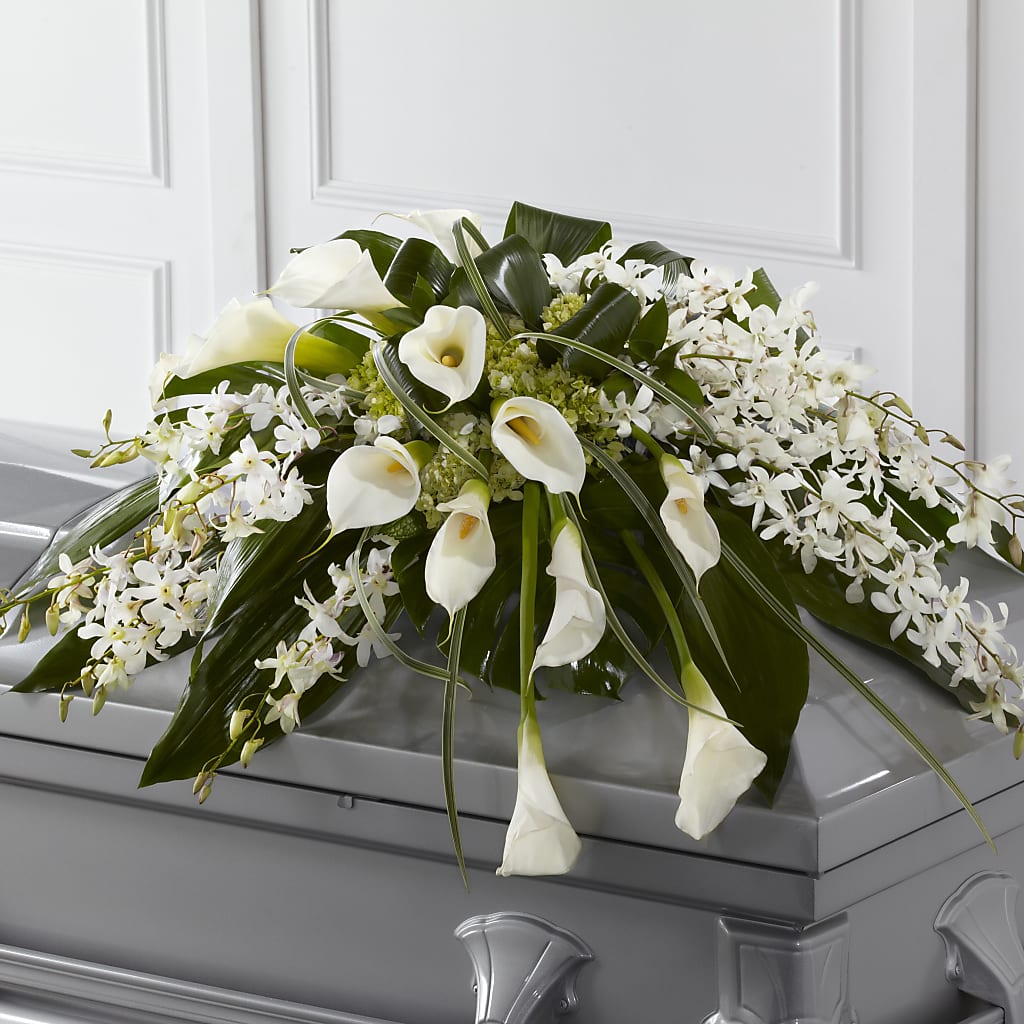 Angel Wings Casket Spray – Fleuriste Thalia, Varennes PQ
