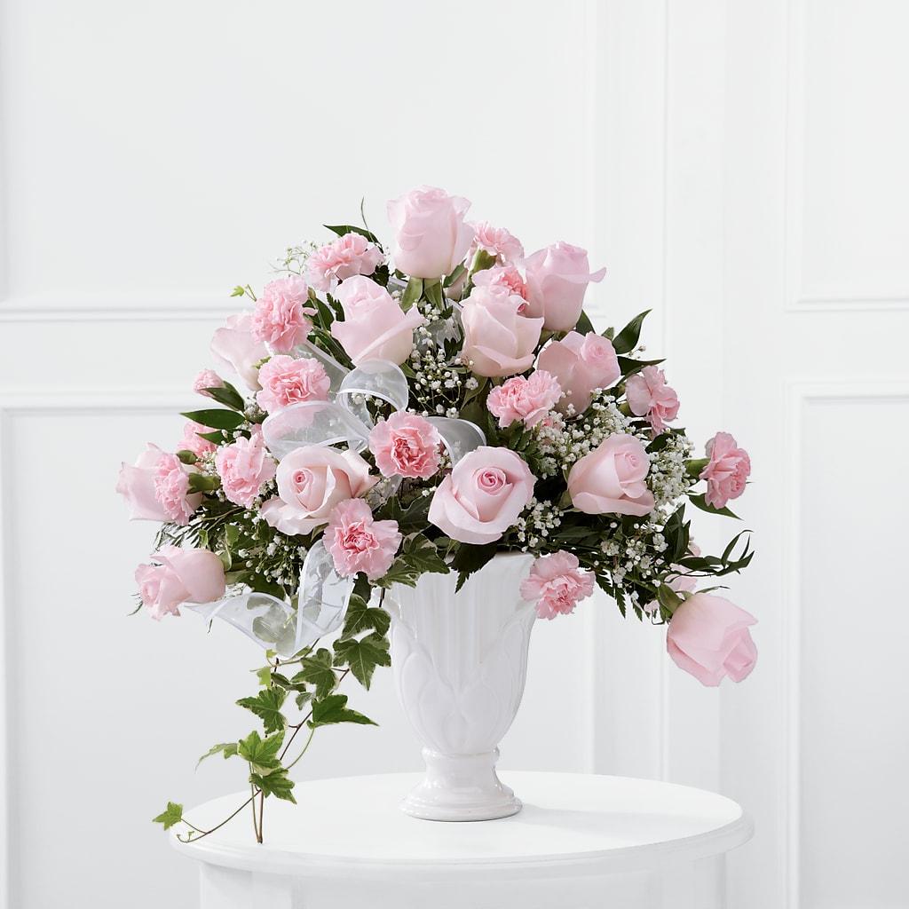 Deepest Sympathy Arrangement – Fleuriste Thalia, Varennes PQ