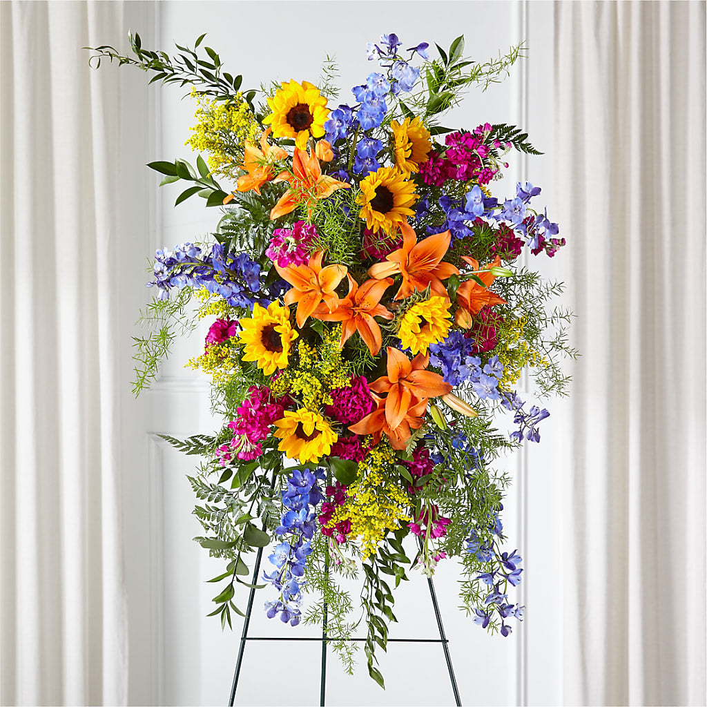 Sunlit Memories Standing Spray (Standard) – Fleuriste Thalia, Varennes PQ