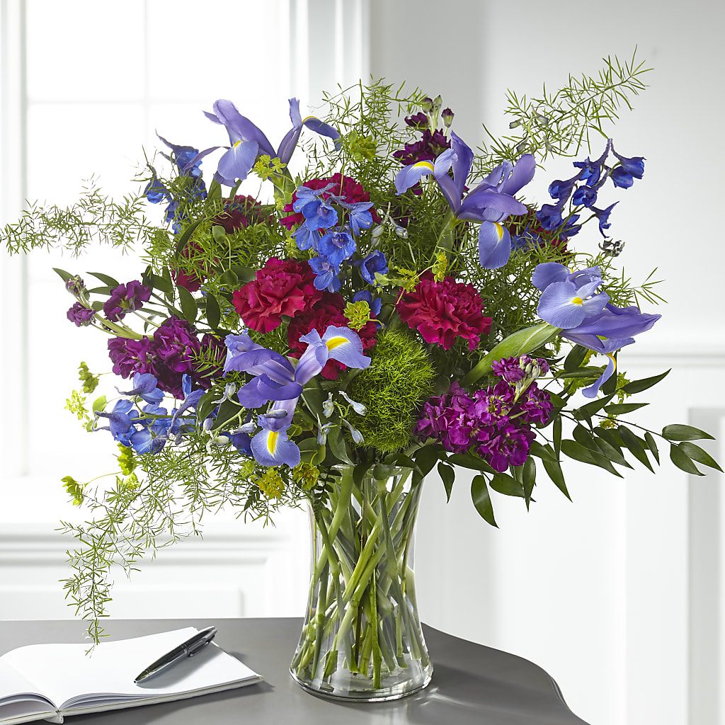 Giving Grace Bouquet – Fleuriste Thalia, Varennes PQ