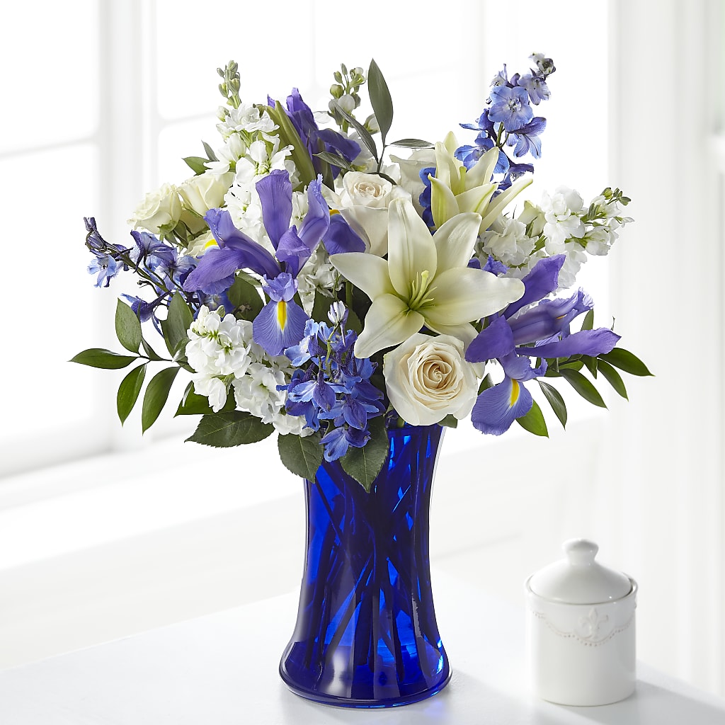 Calming Comfort Bouquet – Fleuriste Thalia, Varennes PQ