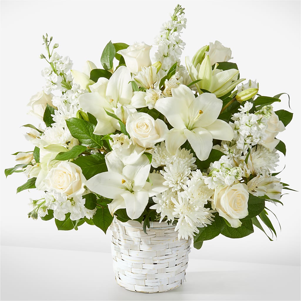 Peaceful Reflections Arrangement – Fleuriste Thalia, Varennes PQ