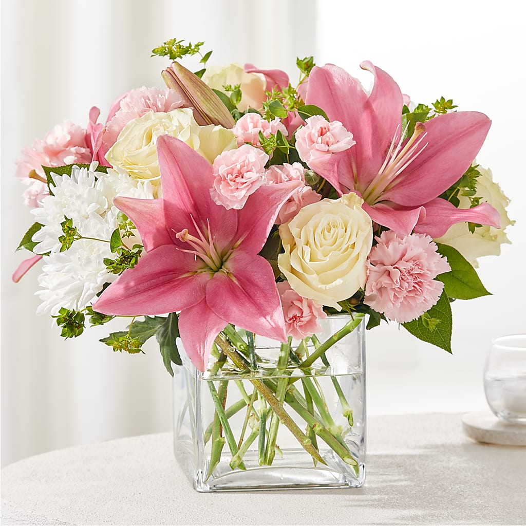 By Your Side Bouquet – Fleuriste Thalia, Varennes PQ