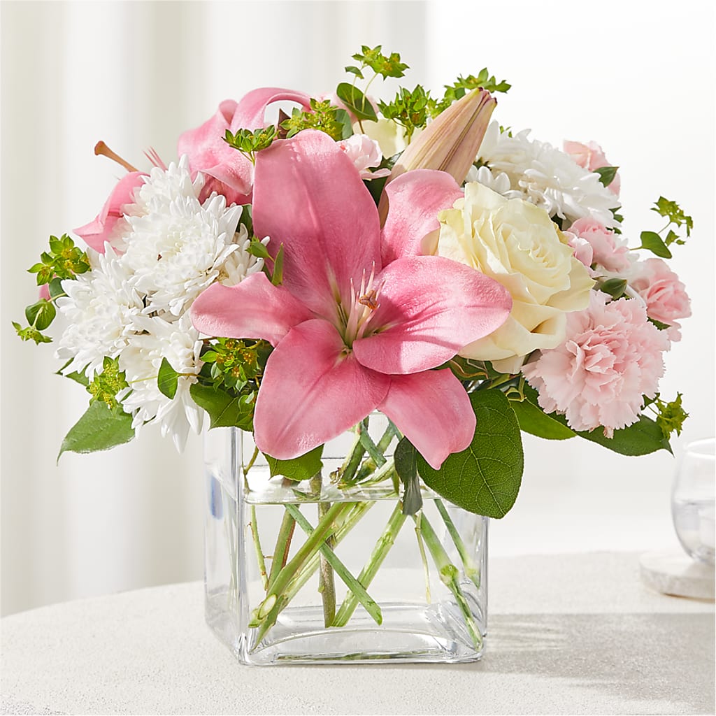 By Your Side Bouquet – Fleuriste Thalia, Varennes PQ