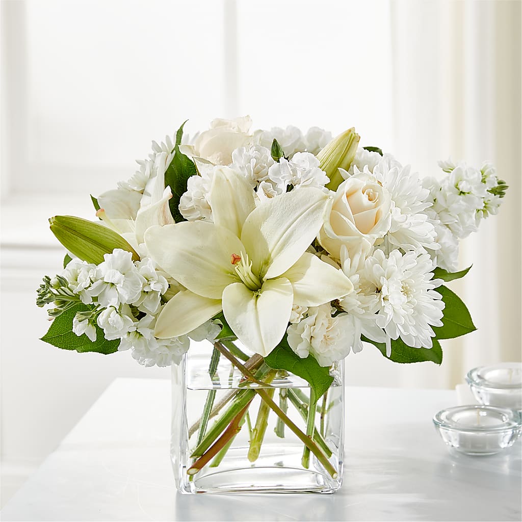 Gentle Breeze Bouquet – Fleuriste Thalia, Varennes PQ