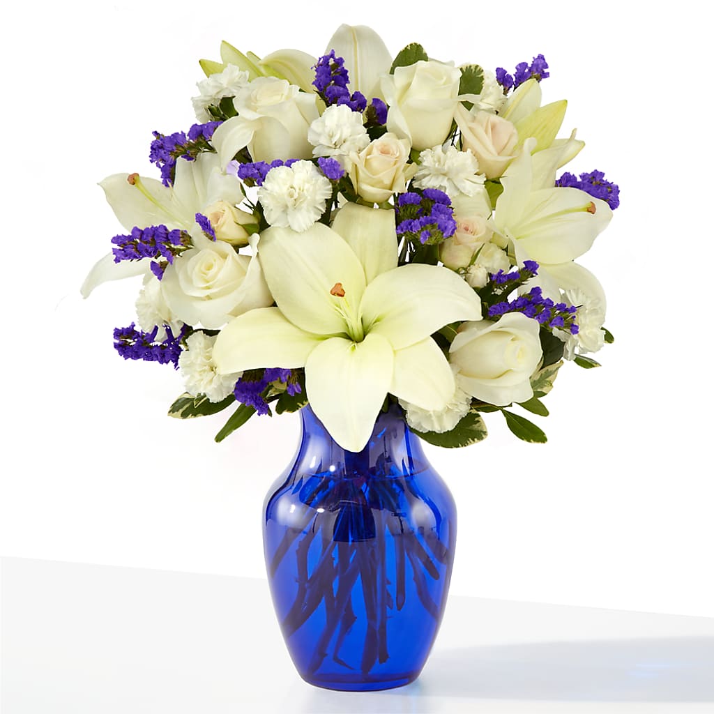 Sapphire Rush Bouquet – Fleuriste Thalia, Varennes PQ
