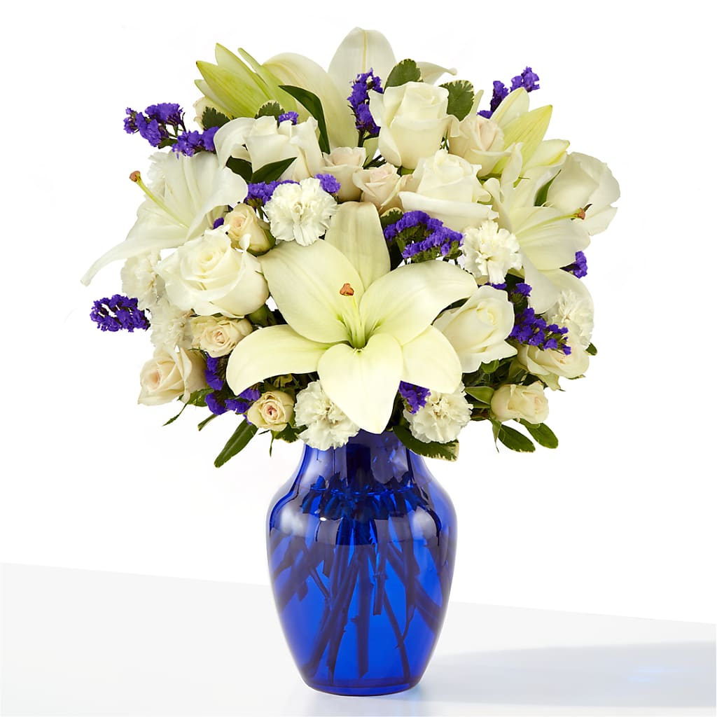 Sapphire Rush Bouquet – Fleuriste Thalia, Varennes PQ