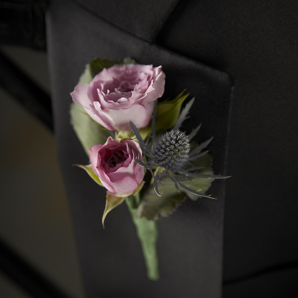 Veronica Boutonniere – Fleuriste Thalia, Varennes PQ