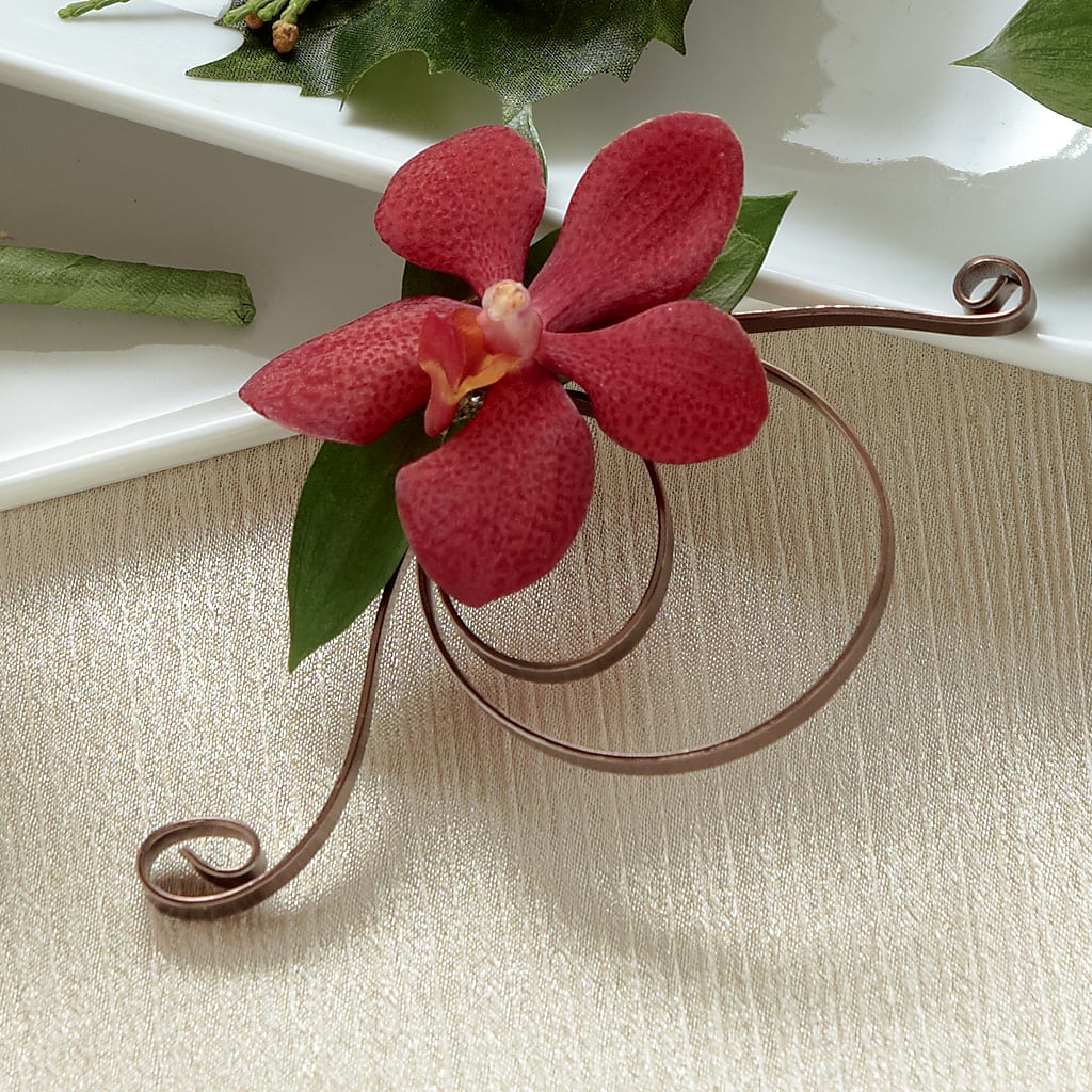 Red Mokara Boutonniere – Fleuriste Thalia, Varennes PQ