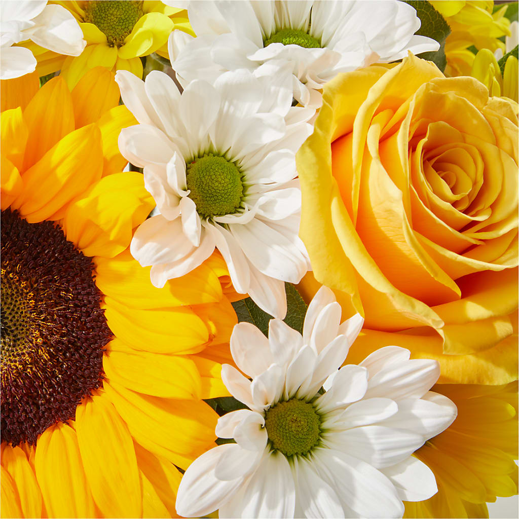 Be Happy Bouquet –  Fleuriste Thalia, Varennes PQ