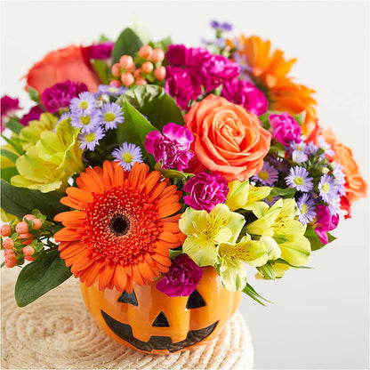 Tricks & Treats Pumpkin –  Fleuriste Thalia, Varennes PQ
