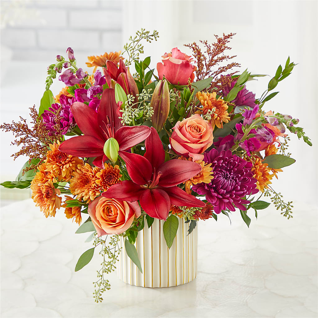 Burgundy Landscape Bouquet –  Fleuriste Thalia, Varennes PQ