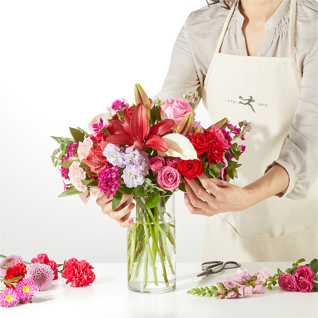 Swooning Over You - A Luxury Florist Original –  Fleuriste Thalia, Varennes PQ