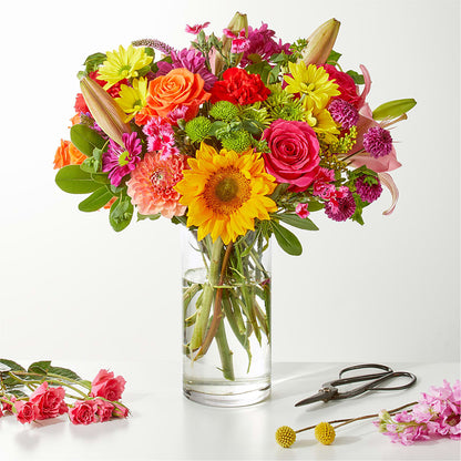 Cue the Confetti - A Florist Original –  Fleuriste Thalia, Varennes PQ