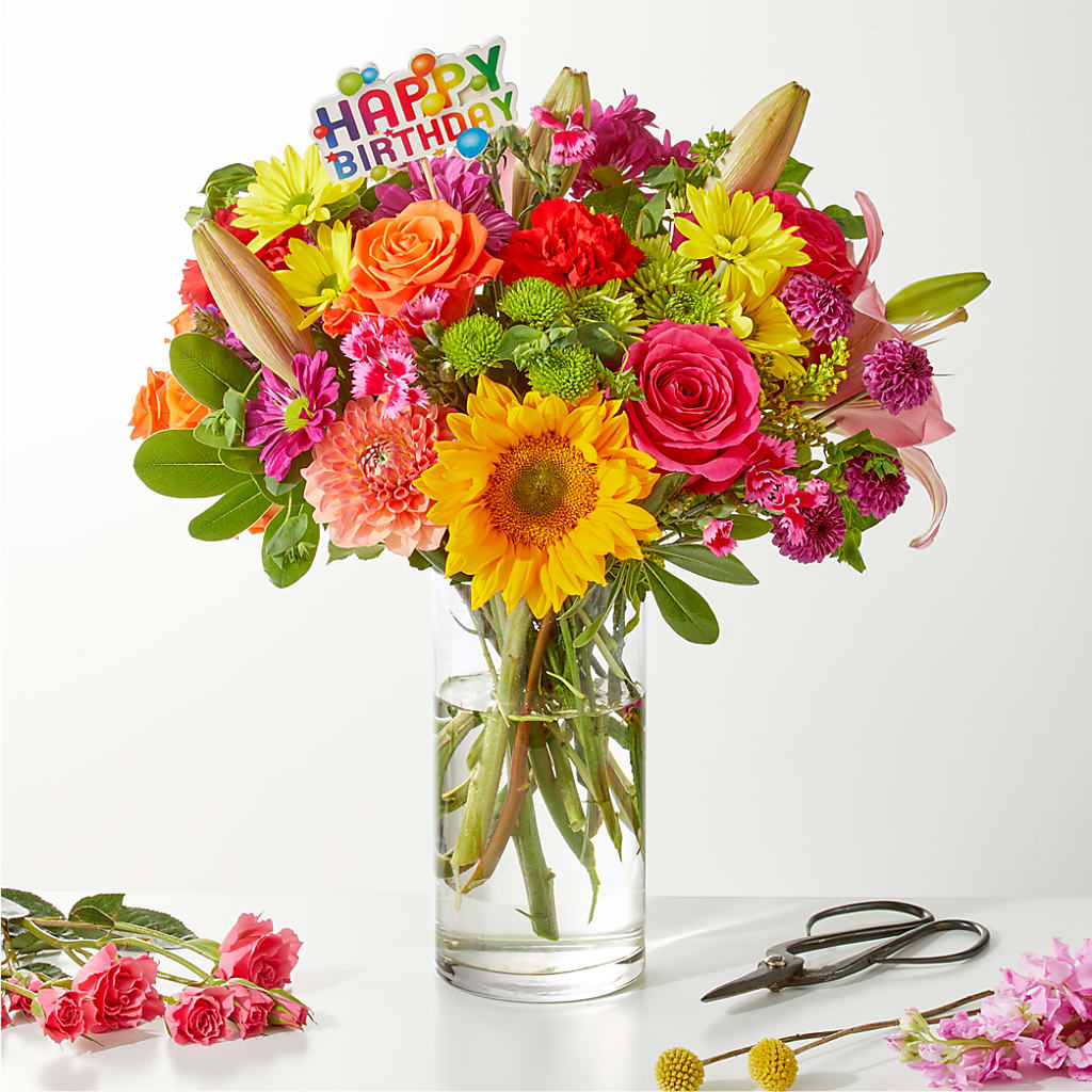 Cue the Confetti - A Florist Original –  Fleuriste Thalia, Varennes PQ