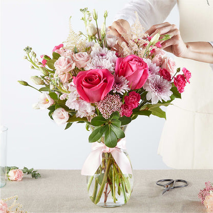Pink Ribbon - A Florist Original –  Fleuriste Thalia, Varennes PQ
