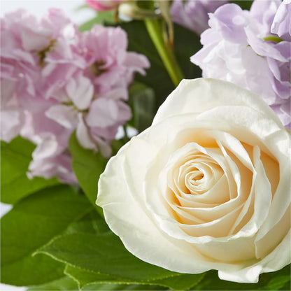 Springtime Spritz Bouquet –  Fleuriste Thalia, Varennes PQ