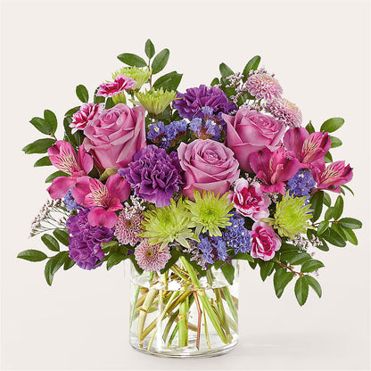 Glass Half Full Bouquet –  Fleuriste Thalia, Varennes PQ