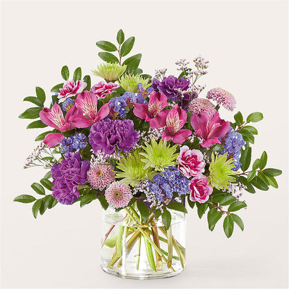 Glass Half Full Bouquet –  Fleuriste Thalia, Varennes PQ