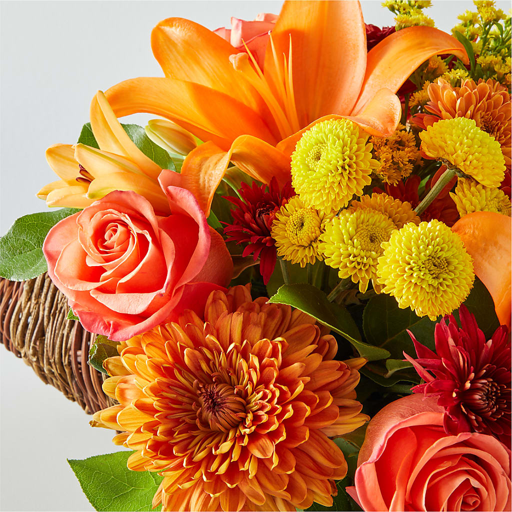 Bouquet of Blessings Cornucopia –  Fleuriste Thalia, Varennes PQ