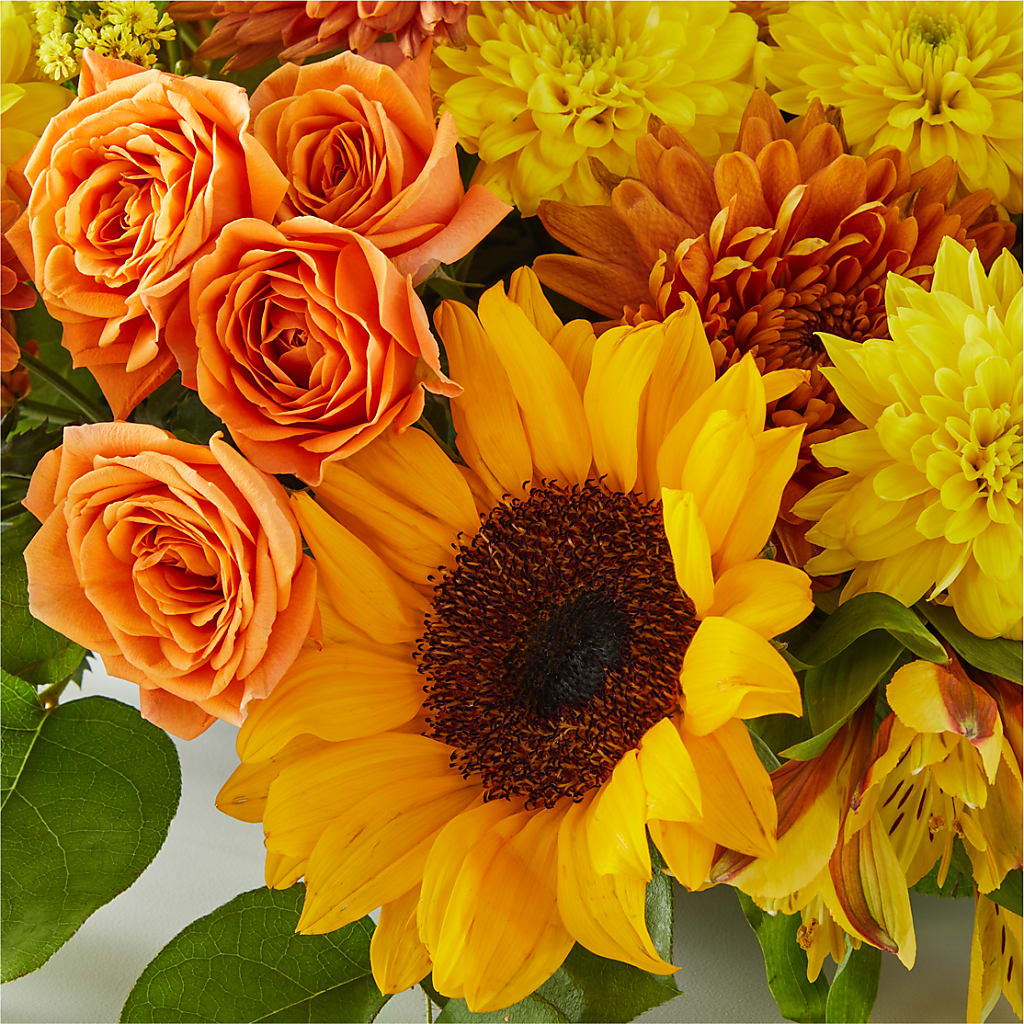 Autumn Harmony Centerpiece –  Fleuriste Thalia, Varennes PQ