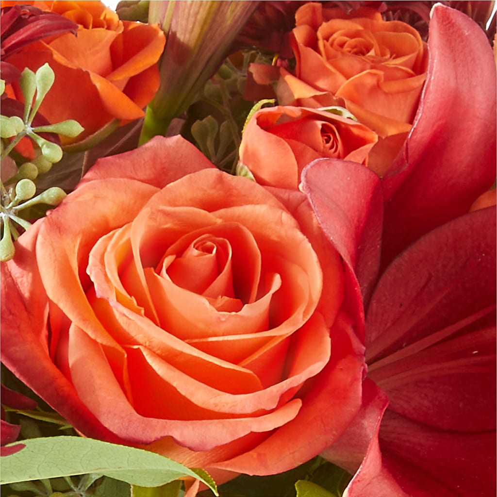 Crimson Leaves Bouquet –  Fleuriste Thalia, Varennes PQ
