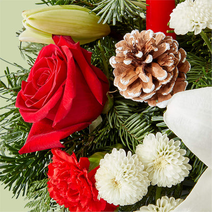 Seasonal Festivities Centerpiece –  Fleuriste Thalia, Varennes PQ