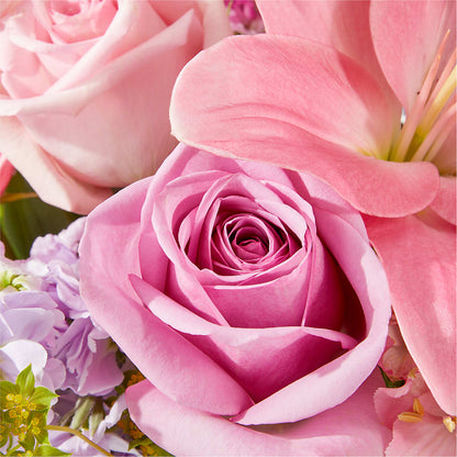 The Crown Jewel Bouquet –  Fleuriste Thalia, Varennes PQ