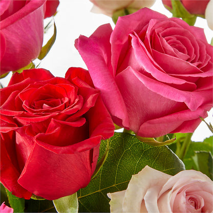 Charming Rose Bouquet –  Fleuriste Thalia, Varennes PQ