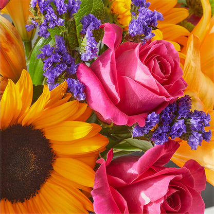Joyful Bouquet –  Fleuriste Thalia, Varennes PQ