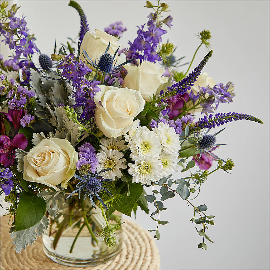 Shooting Star Bouquet –  Fleuriste Thalia, Varennes PQ