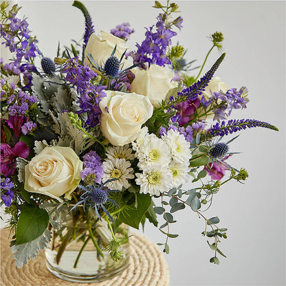 Shooting Star Bouquet –  Fleuriste Thalia, Varennes PQ