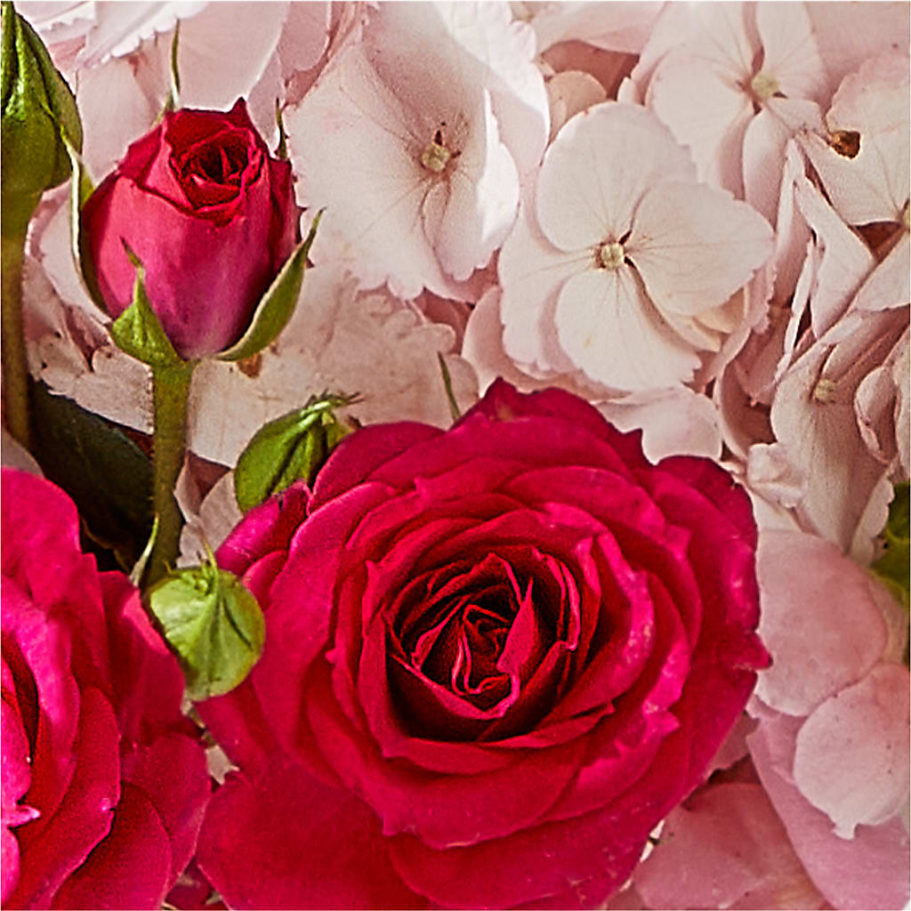 Glitz & Glam Bouquet –  Fleuriste Thalia, Varennes PQ