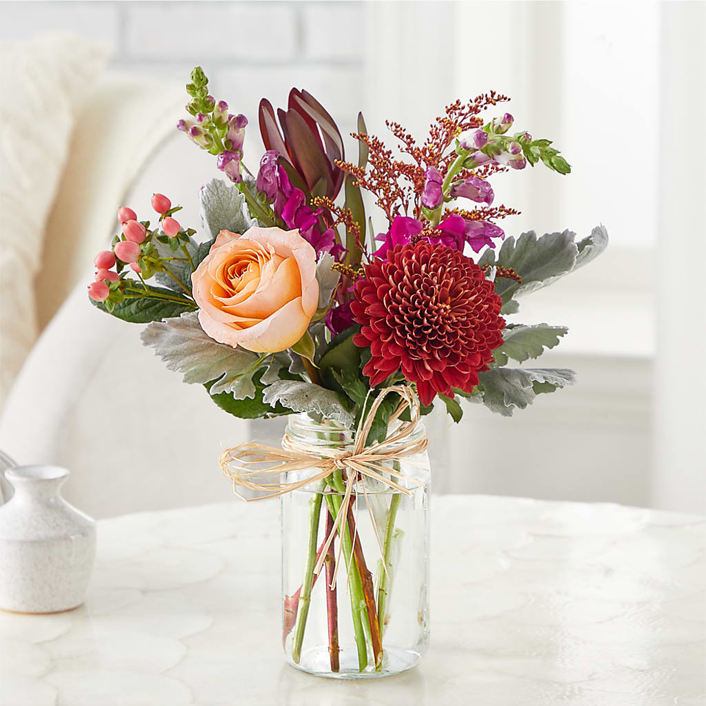 Moody Hues Bouquet –  Fleuriste Thalia, Varennes PQ