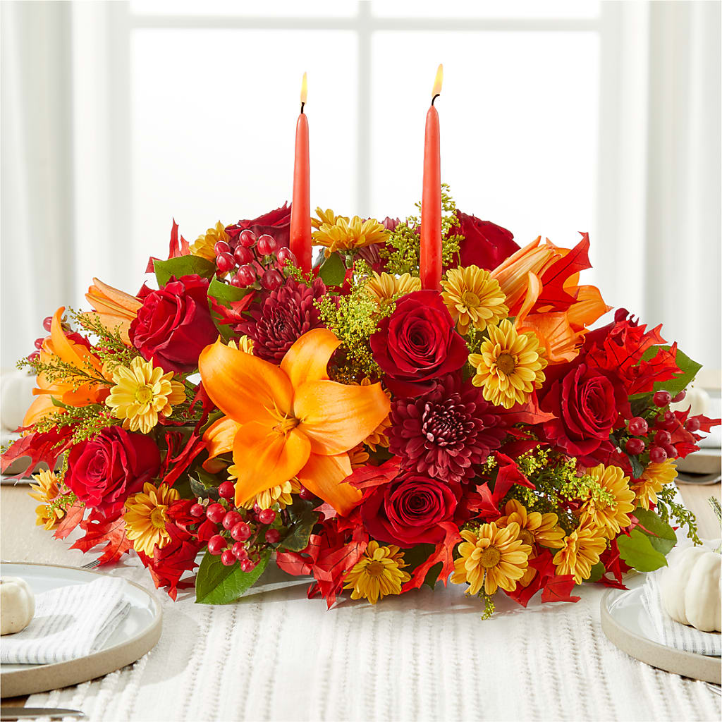 Autumn's Embrace Centerpiece –  Fleuriste Thalia, Varennes PQ