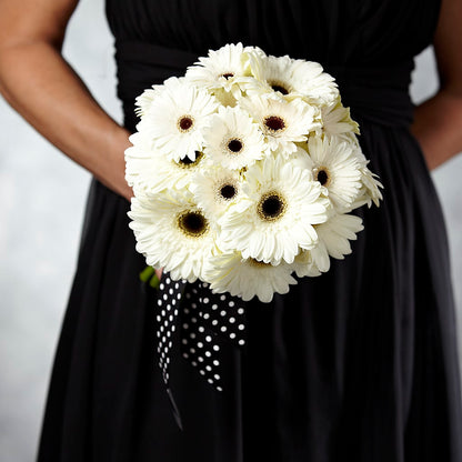 Daisy Delight Bouquet –  Fleuriste Thalia, Varennes PQ